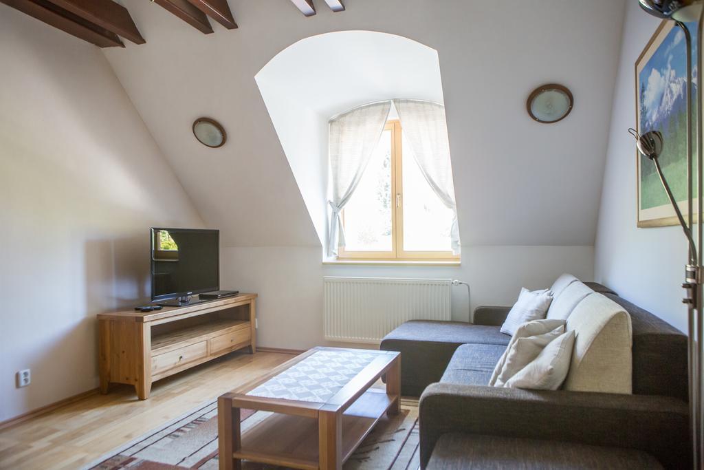 Central Apartmany Vysoke Tatry Bagian luar foto