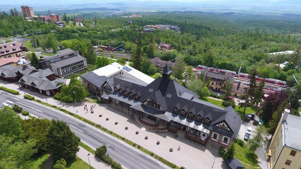 Central Apartmany Vysoke Tatry Bagian luar foto