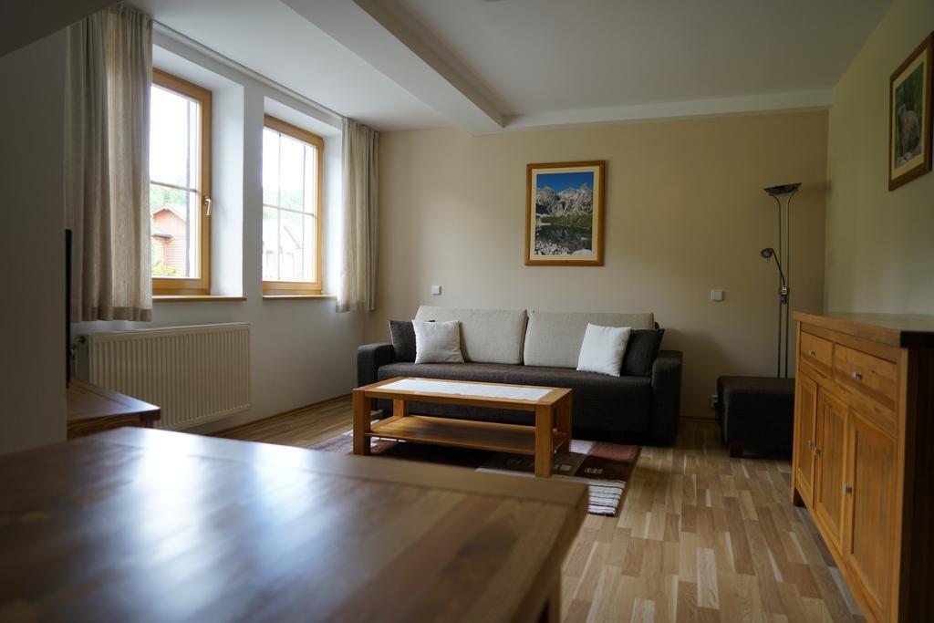Central Apartmany Vysoke Tatry Bagian luar foto